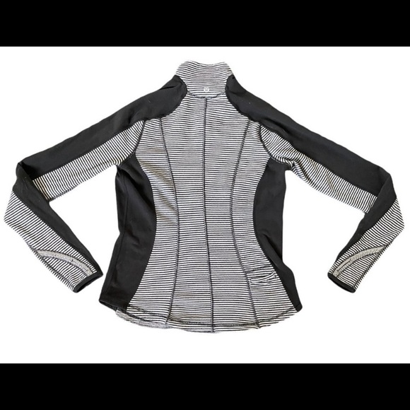 Lululemon RUN U-Turn 1/4 Zip Athletic Pullover - Picture 7 of 9